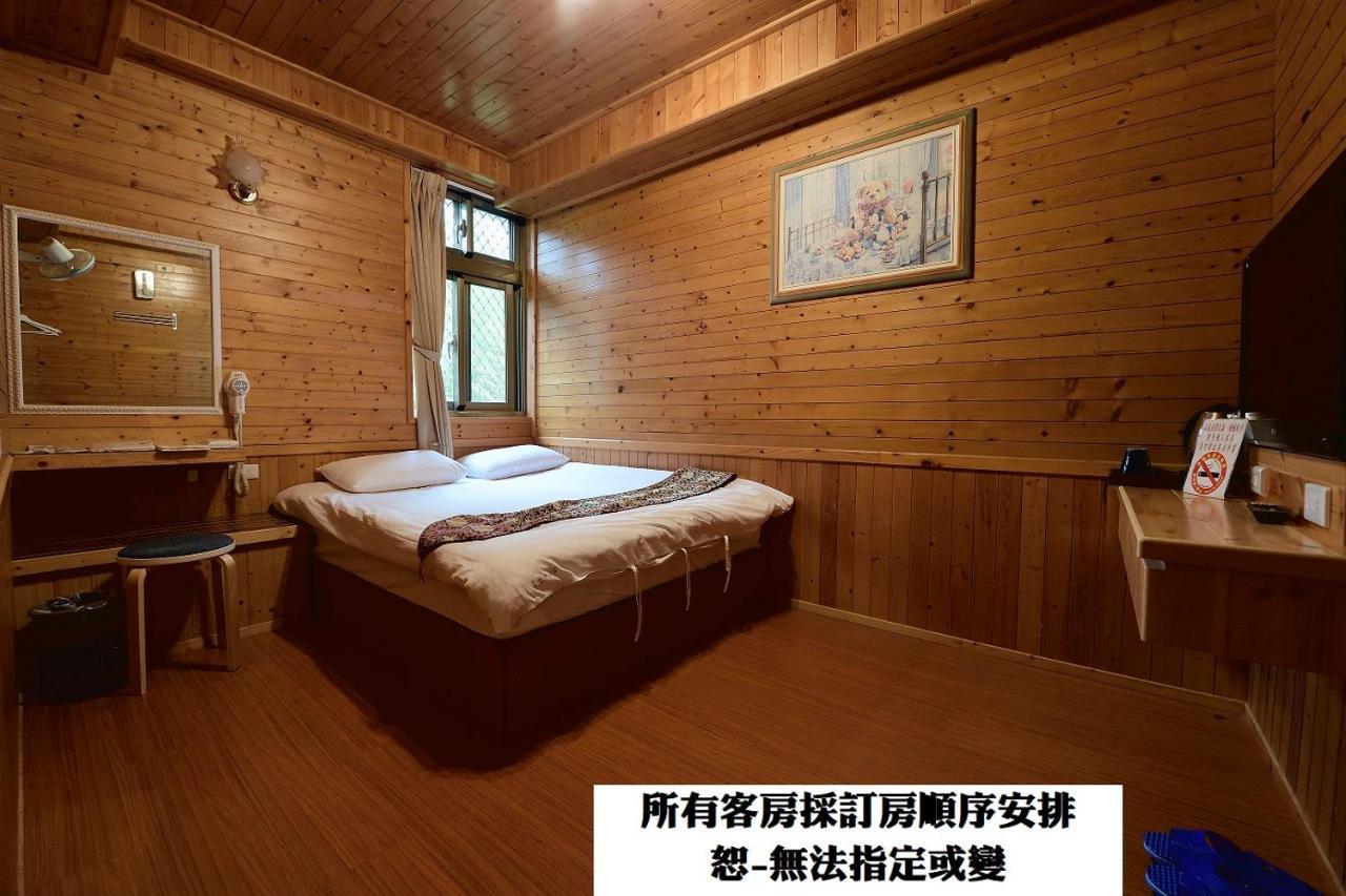 溪頭桂竹山莊民宿 Lago Lago Lugu Esterno foto